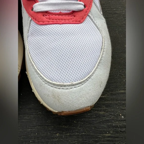 Puma White and Coral Sneakers - Picture 3 of 15